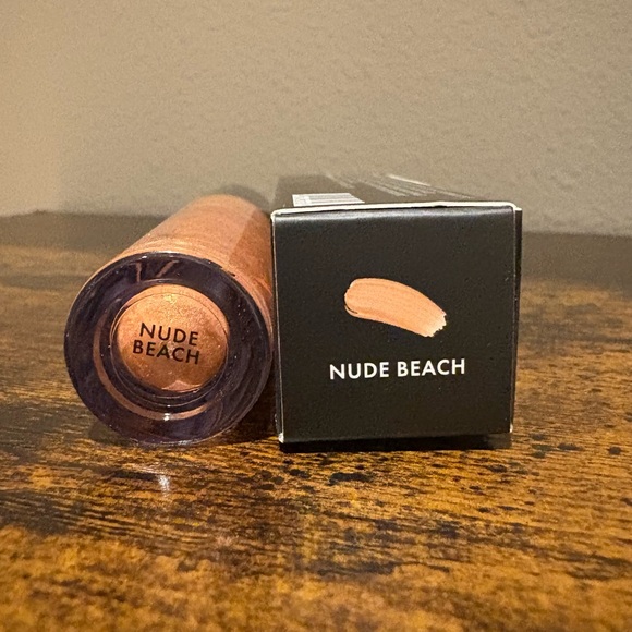 SHAINA B MIAMI FLAMINGLOW Liquid Highlighter in NUDE BEACH - Picture 3 of 5